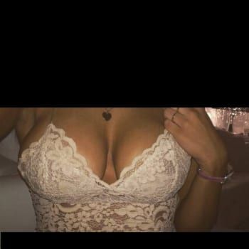 Ange - Transsexuelle rencontre à Toffen Profil de Ange, 25 ans, Transsexuelle rencontre à Toffen (Berne)